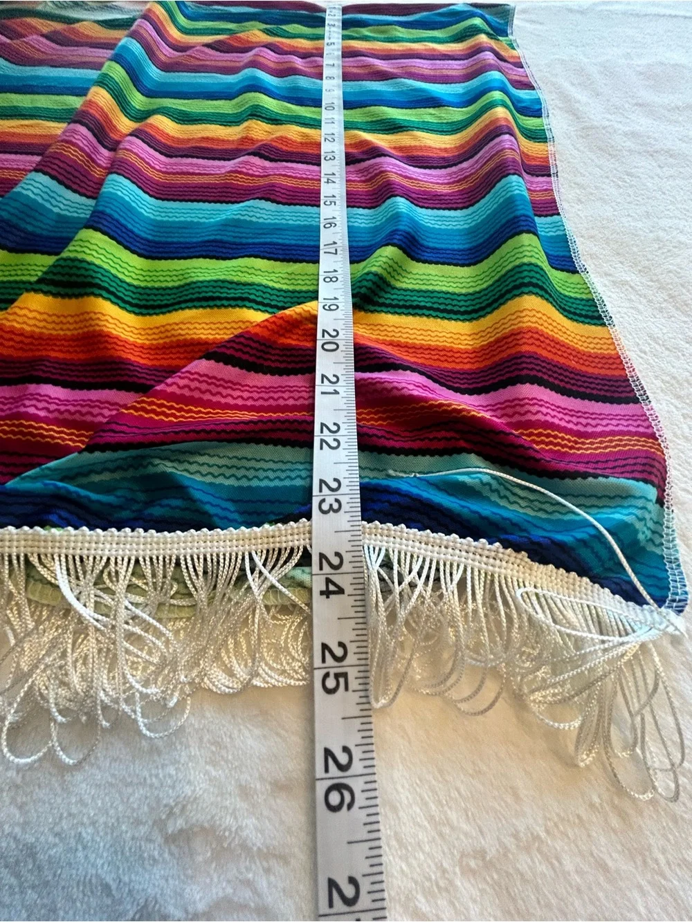 None pinata serape